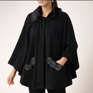 Le Moda  Black Fleece Cape Faux Fur Collar Embroidered Pockets OS Y2K